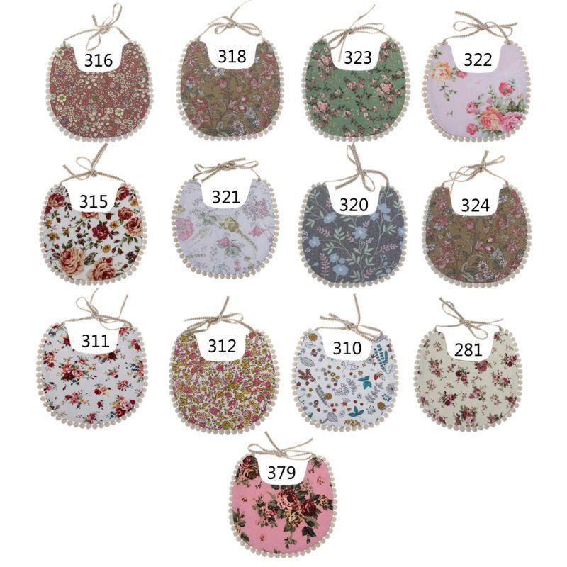 The Sunday Picnic Bib