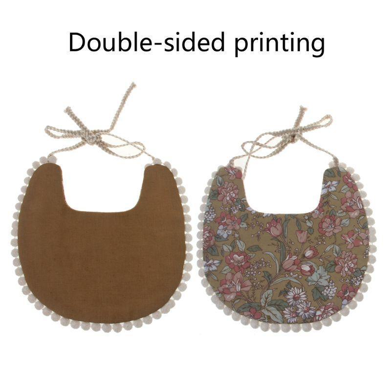 Babcia’s Kwiatuszek Bib
