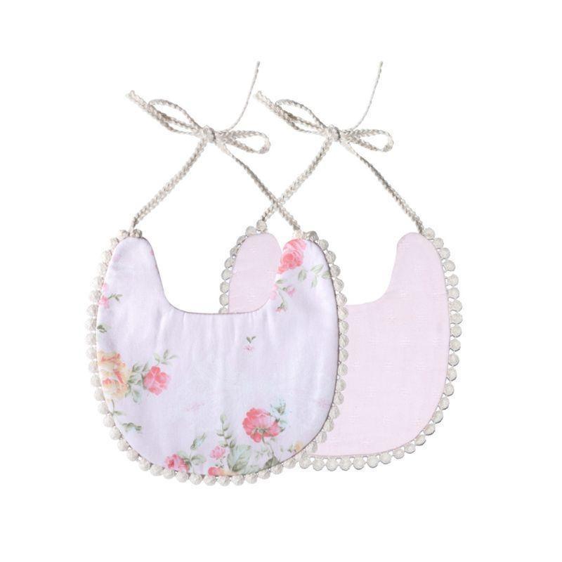 Babcia’s Kwiatuszek Bib